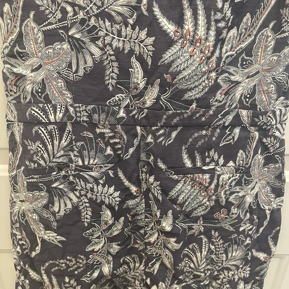 Loft Romper Blue Floral Faux Wrap V Neck‎ Womens 8P Aloha Vacay Beach Resort - Picture 7 of 8